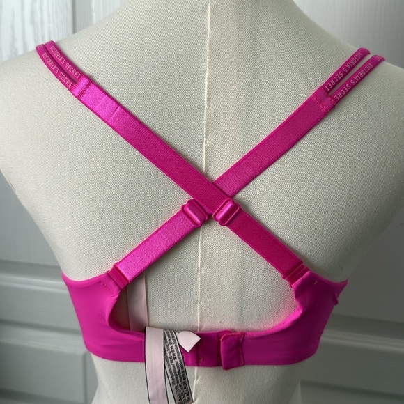 Victoria’s Secret Bra - Picture 5 of 5